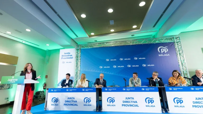Navarro: “El PSOE de Málaga se ha llevado el peor castigo por los agravios constantes del Gobierno, como el tren de 5.200 millones para Cataluña”